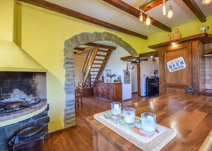 4 Bedroom Beautiful In Tiglieto