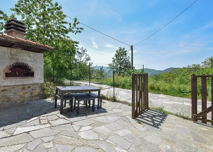 4 Bedroom Beautiful In 別荘 Tiglieto